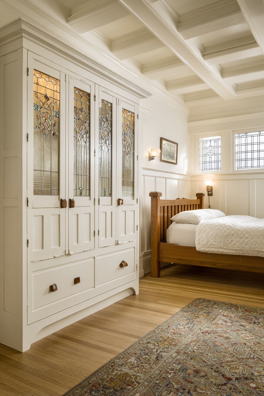 Craftsman Integration with Architectural Details