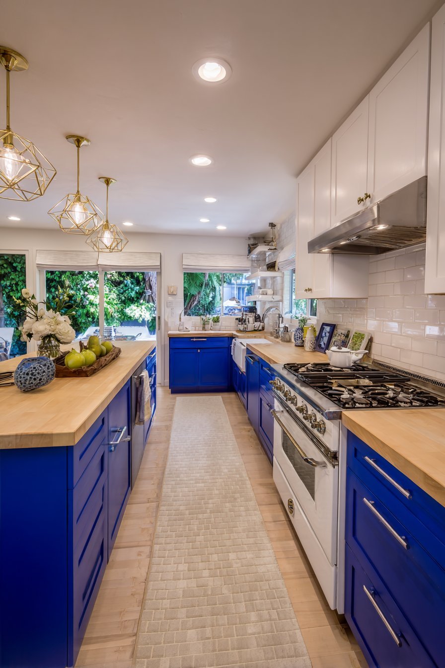  Cobalt Blue Statement Kitchen