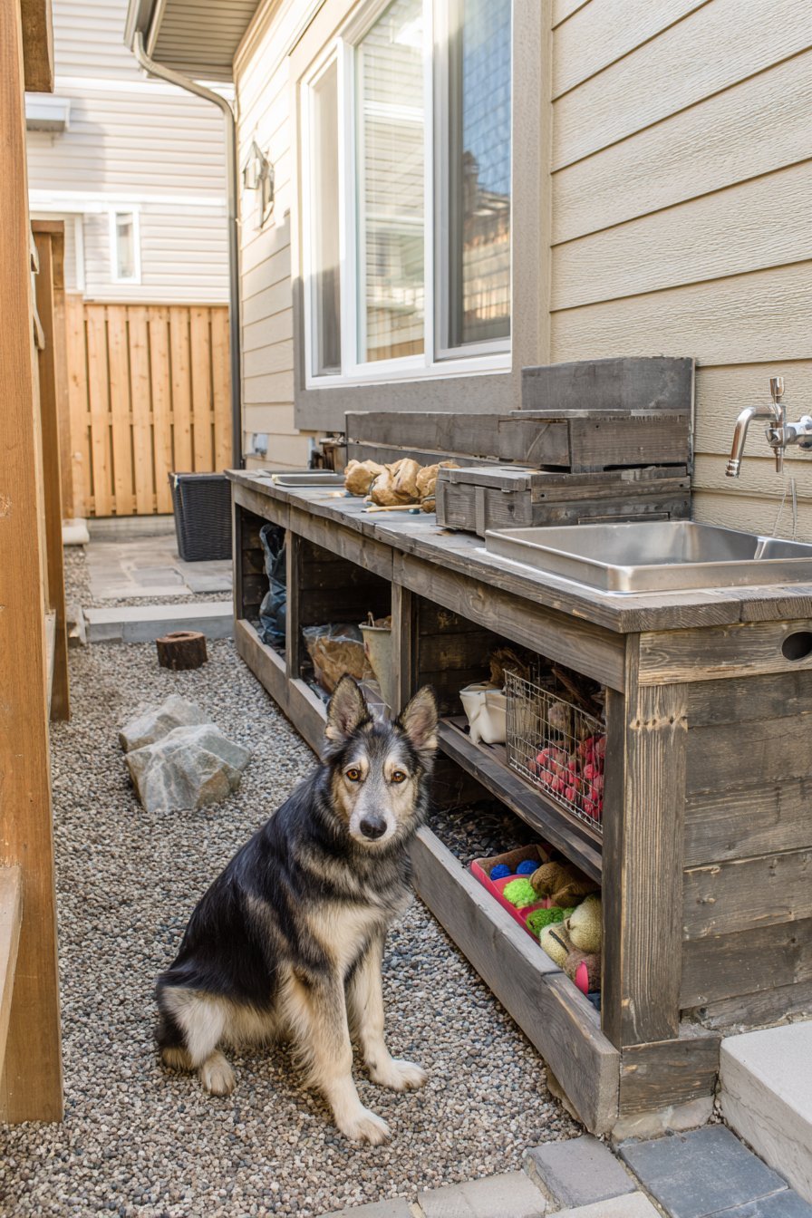 Organized Storage and Wash Station