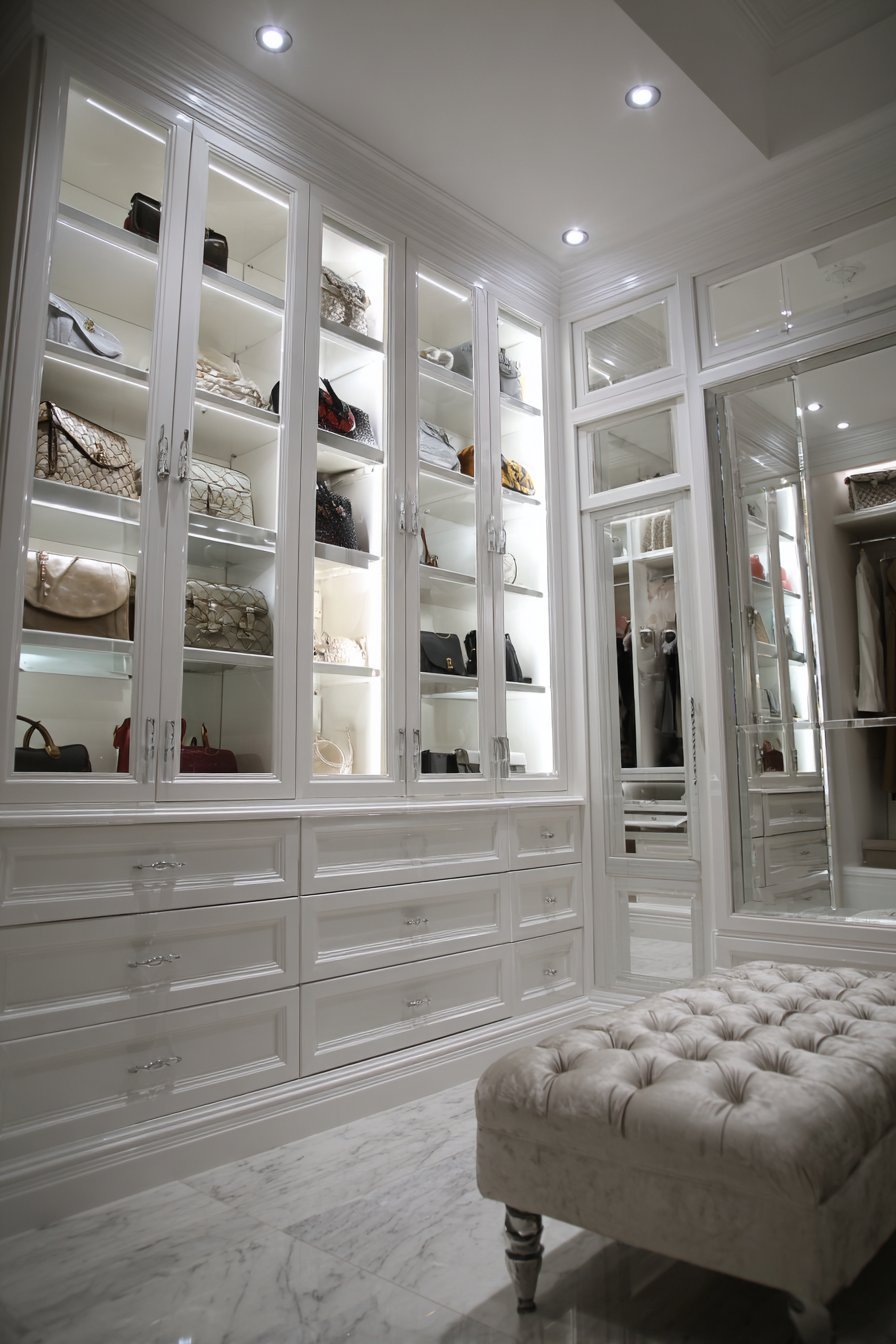 Luxurious Boutique-Style Display Storage