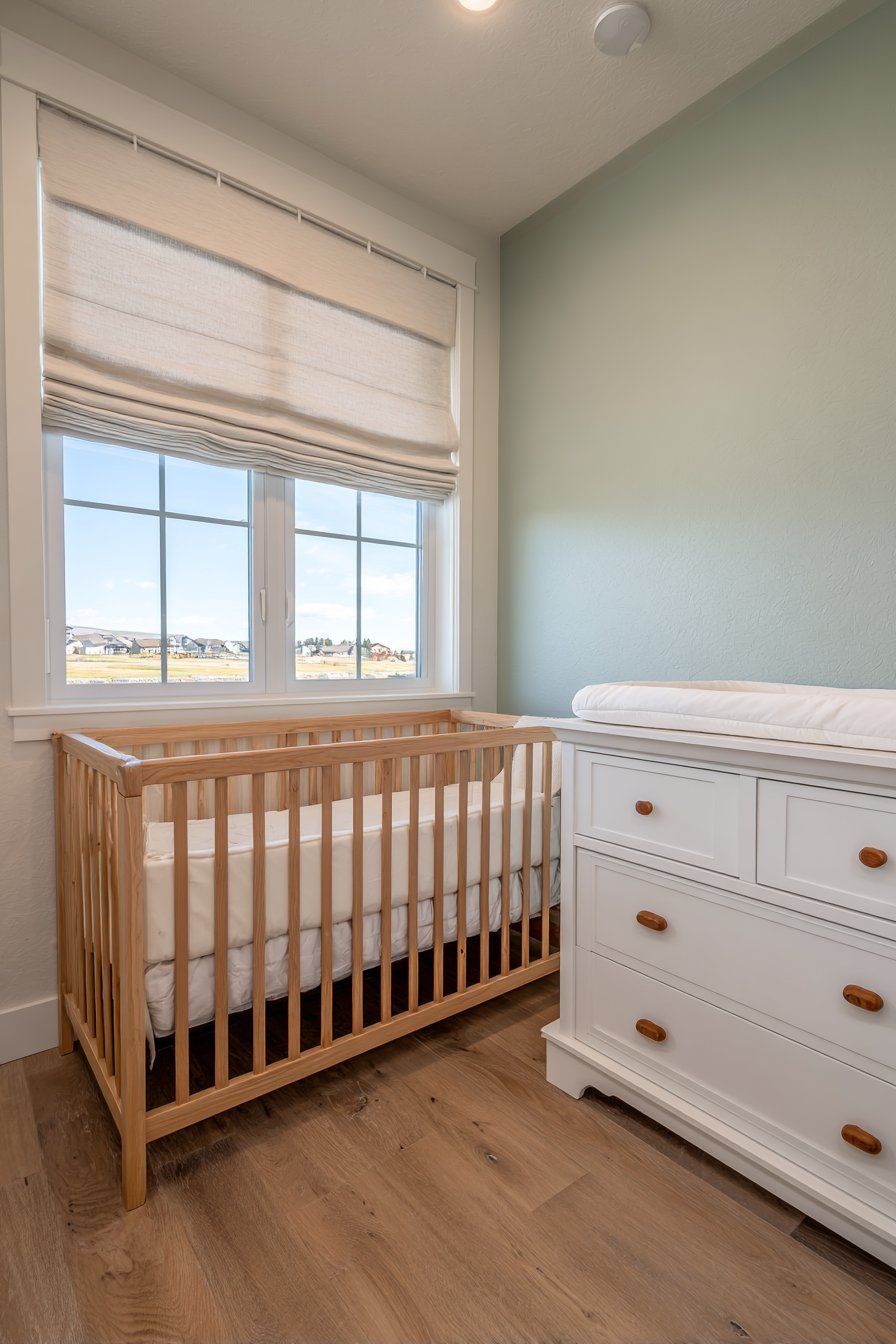 Convertible Crib with Natural Wood Warmth